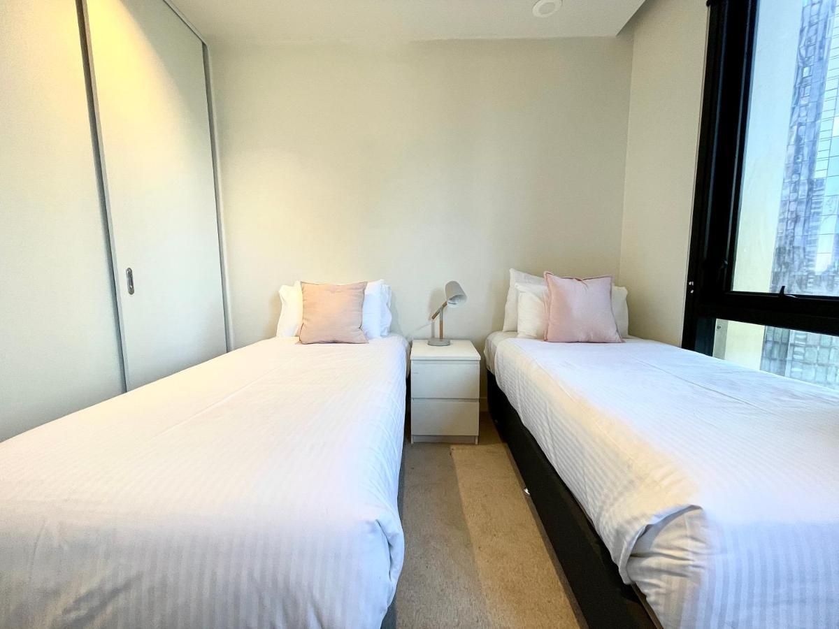 Readyset Apartments At Empire Melburne Exterior foto