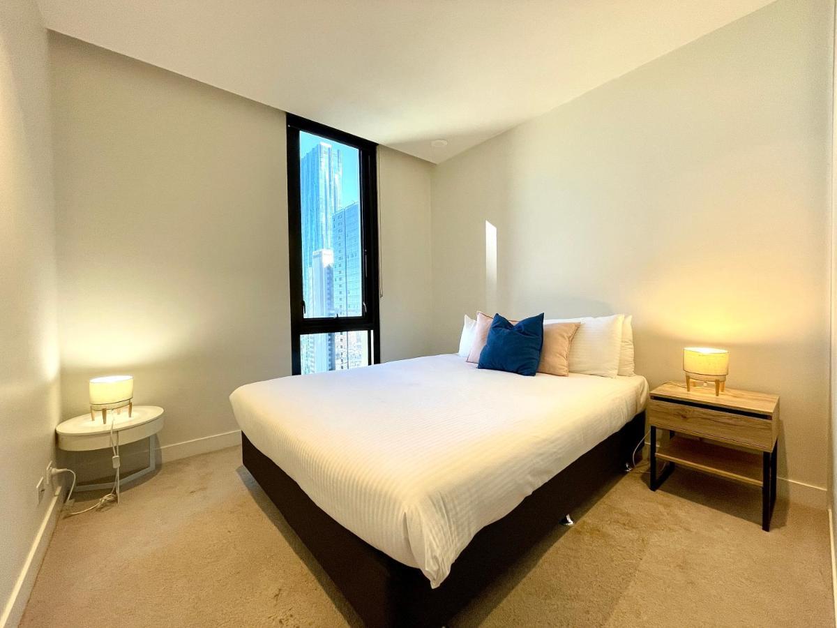 Readyset Apartments At Empire Melburne Exterior foto